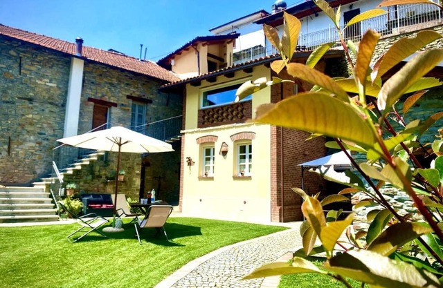 Casa con giardino monferrato Il Fienile