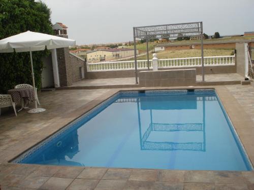 Casa con Piscina cerca de Toledo