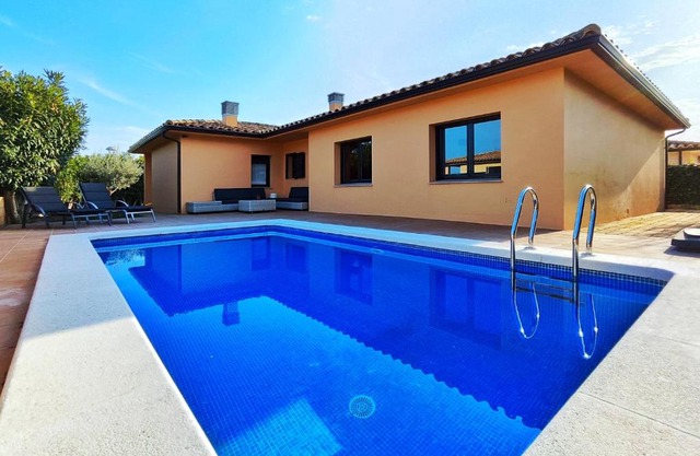 Casa con piscina en L'Estartit