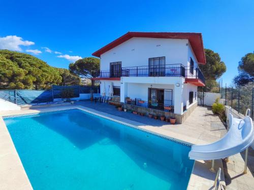 Casa con piscina privada en Sant Pol de Mar