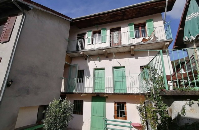 Casa D'arte in den Bergen am Ortasee - bis 16 Personen