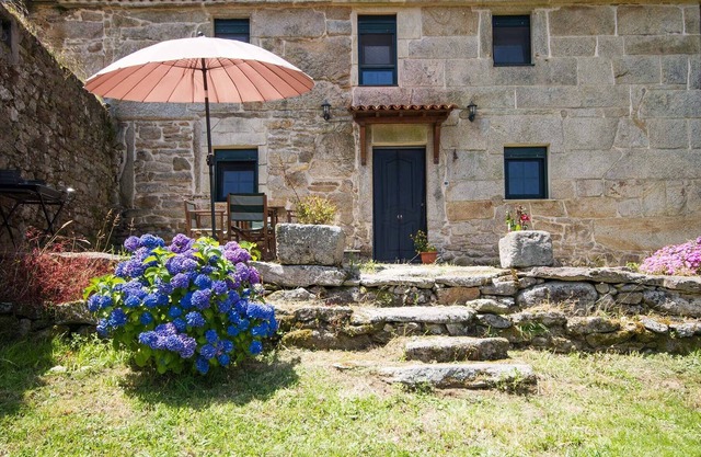 Casa da Pineira, relaxing near the sea