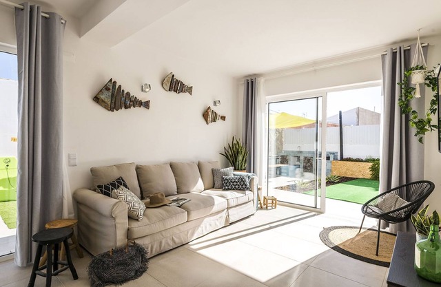 Casa da Praia Algarve - New Build Spacious Modern Villa In quite area of Sagres.