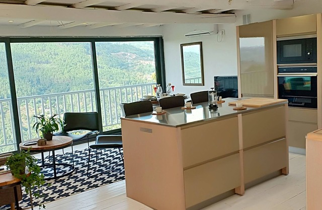CASA DA VIÑA (Nogueira de Ramuín - Ourense) Ribeira Sacra