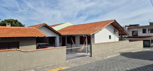 Casa de Praia Penha Beto Carreiro 333m2