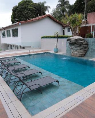 Casa de Temporada Luxo - Piscina, Área Gourmet e Vista Espetacular!