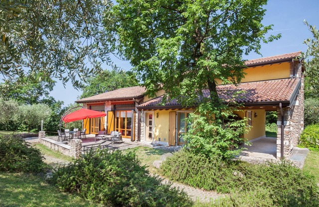 Casa del Bosco for 8 People