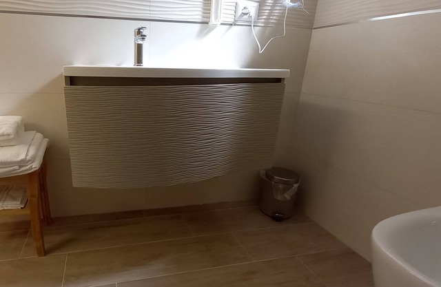 Casa Del monte tourist rental (salmon room)