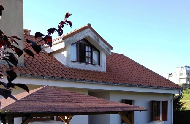 Casa del Tejo, Single Family House with Garden