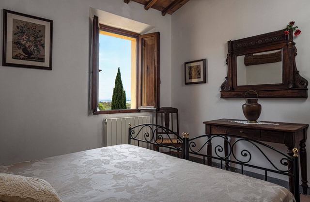 Casa di Campagna Sulle Colline Toscane, a 7 km dal Centro di Siena