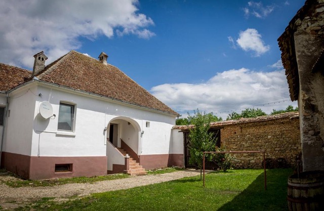 Casa din Barcut