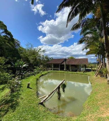 casa do lago, paz e sossego.