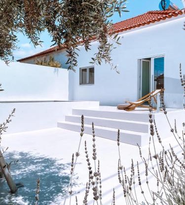 Casa do Povo (casa com piscina no centro de Alcácer)