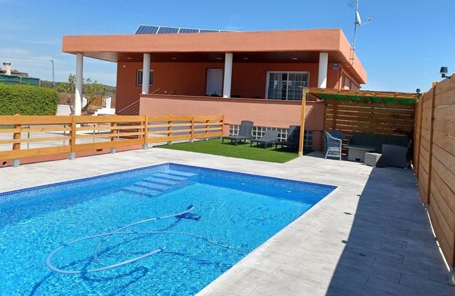 Casa "El Roble" Piscina, Barbacoa, Jardín, Wifi y Parking Gratis