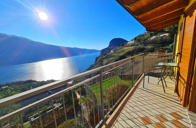 Casa Elka Balcony 6 Lake view
