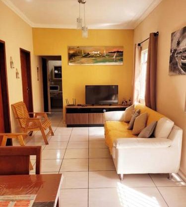 Casa em Cabo Frio próximo à praia - Mar e Sol