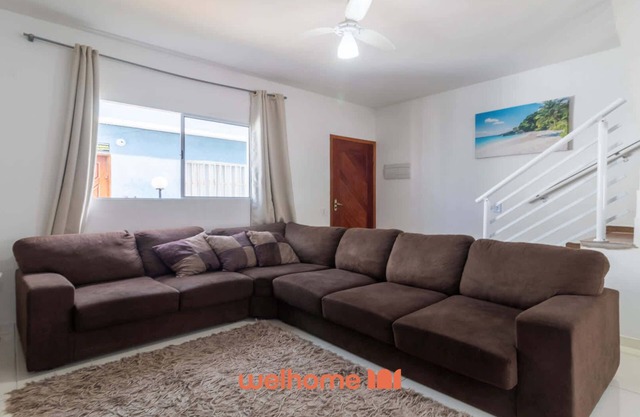 Casa em Itanhaem pe na areia com piscina
