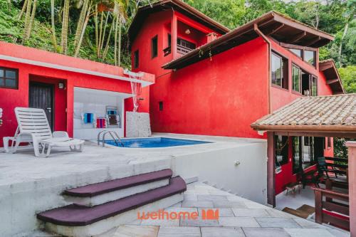 Casa em São Sebastião com piscina praia e conforto