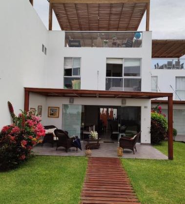 Casa en condominio de playa para 12 personas, Asia