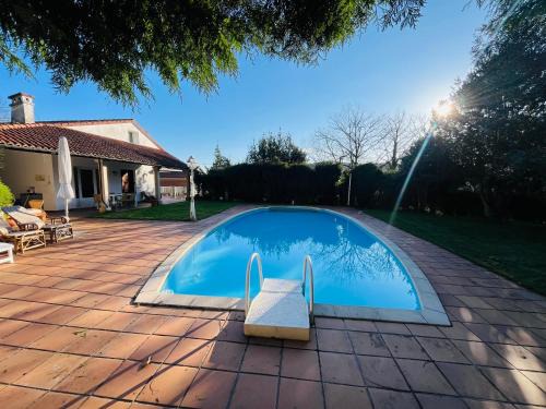 Casa en el campo con piscina