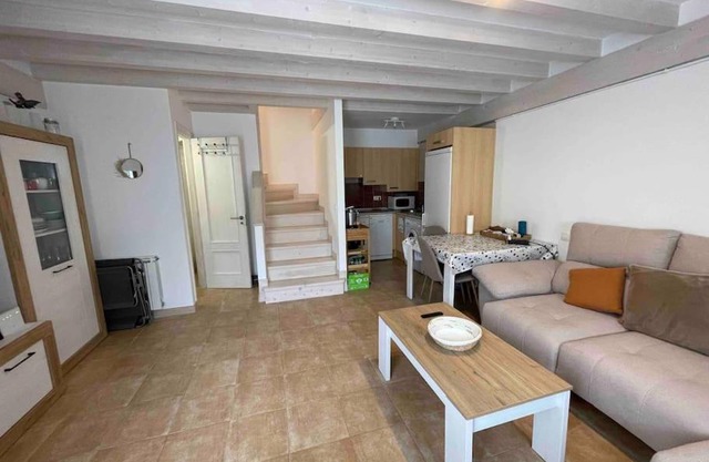 Casa en la montaña con piscina de temporada