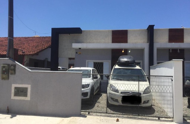 Casa Enseada, Prainha, Praia Grande prox mar com 2 ar split