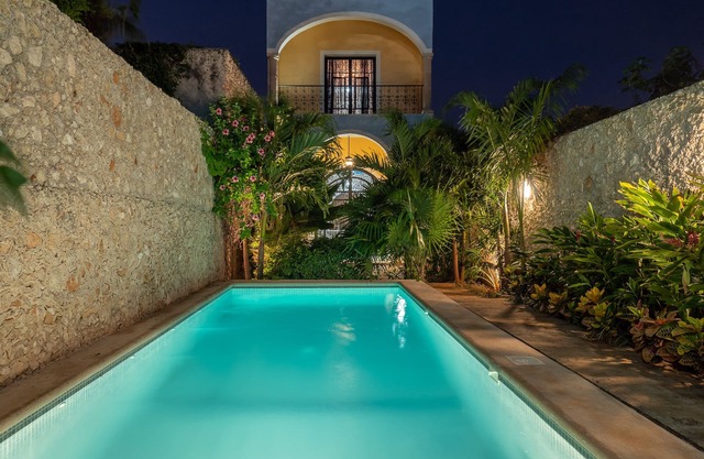 Casa Escalera al Cielo is now available for rent in historic downtown Centro