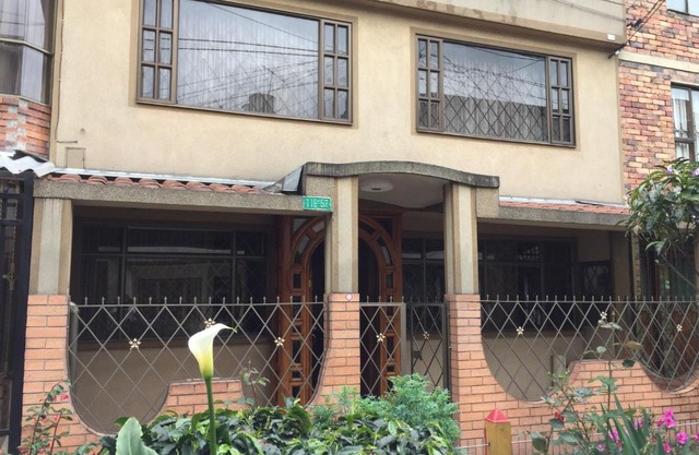 Casa Familiar