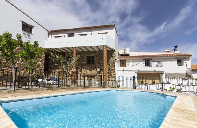 casa familiar matasiete - with swimming pool
