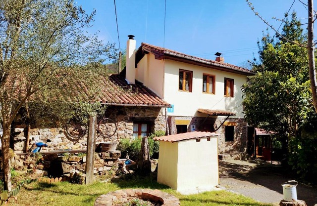 Casa Ferreira, Senda del Oso