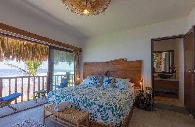 Casa Fly Paredon