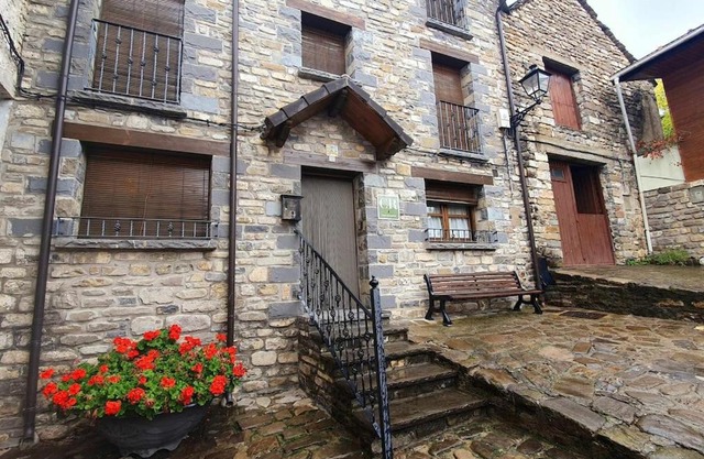Casa Fraile aisa