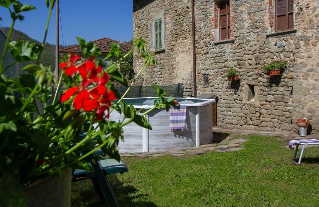 Casa Giacinta 4 pax Stone House With Pool