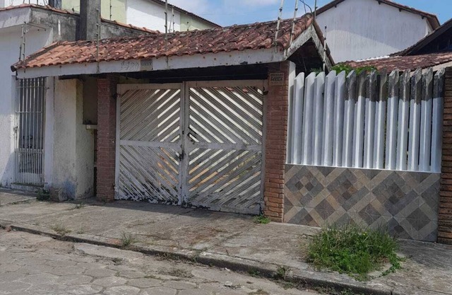 Casa Grande, com Piscina Perto da Praia