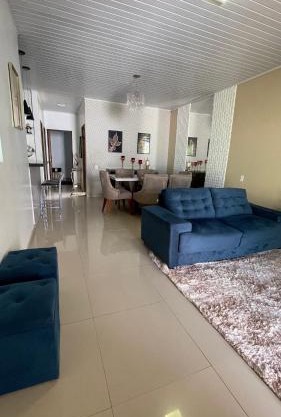 Casa Grande com 2 quartos e 3 camas
