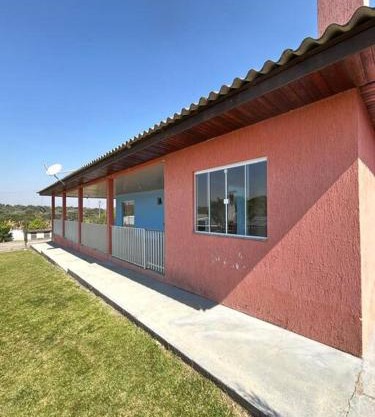 Casa grande em Chácara Mandirituba