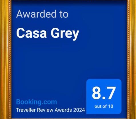 Casa Grey
