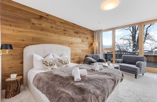 Casa Hirsch: Central, mountain view, TV & Nespresso