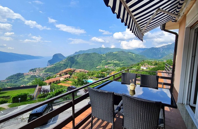 Casa Irene le Balze appartamento vista lago