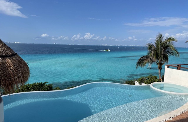 Casa Isla - Oceanfront, Tranquility, Architectural Space