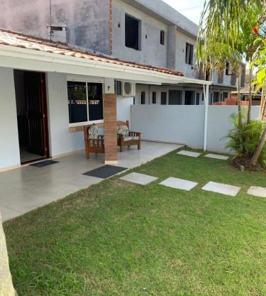 Casa Jardim Garopaba