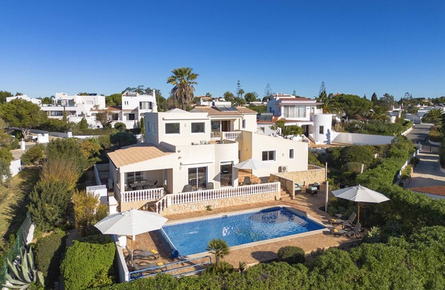 Casa Jean - Private villa with sea view and heatable pool