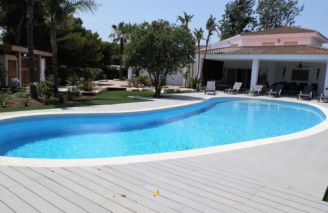 Casa junto al mar, piscina privada, mascotas y playa canina, WiFi gratis - ES-184-15
