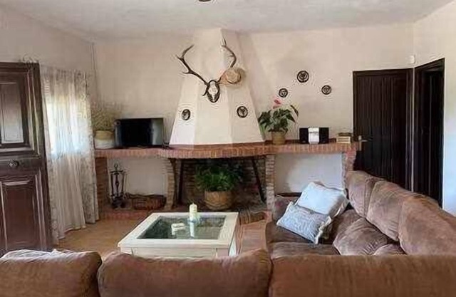 Casa las Chorreras del Orejón 1