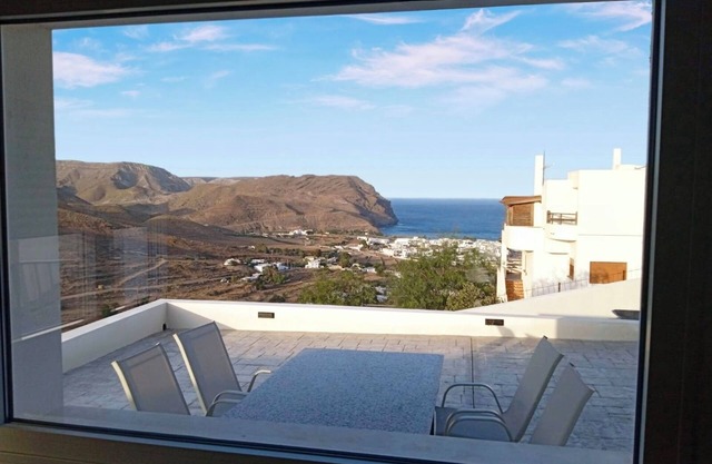Casa las Negras, with sea views