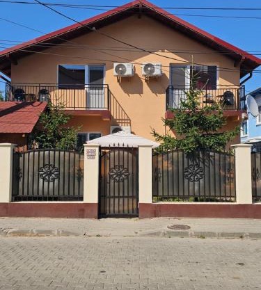 Casa Laur