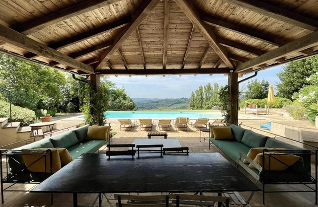 Casa Leoni, villa privata con piscina panoramica