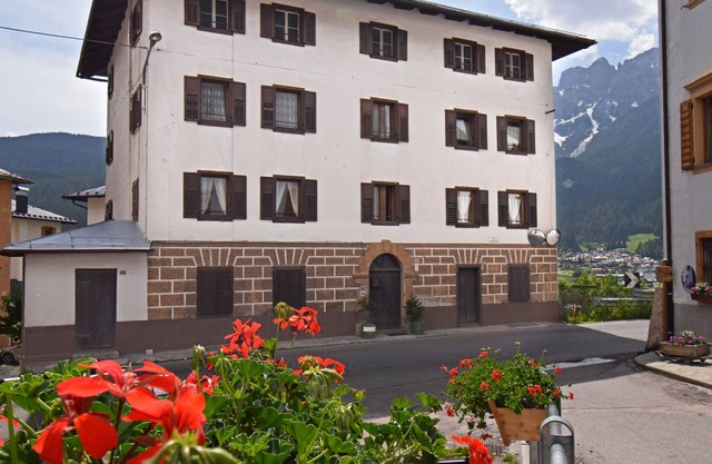 CASA LILI DOLOMITI, HOLIDAY HOUSE in the DOLOMITES