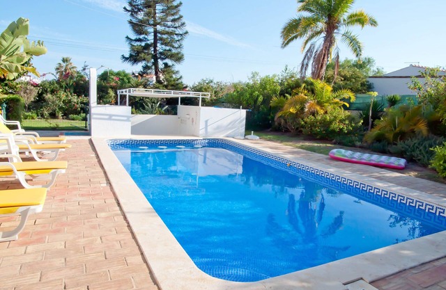 Casa Linda, comfortable villa with private pool