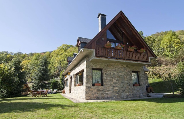 Casa Lola Pirene - A Balcony Over Vielha, Val d'Aran - Pyrénées